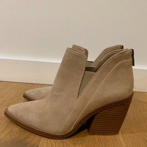 Vince Camuto Gradina Block Heel Bootie, Tortilla Suede, Size 10